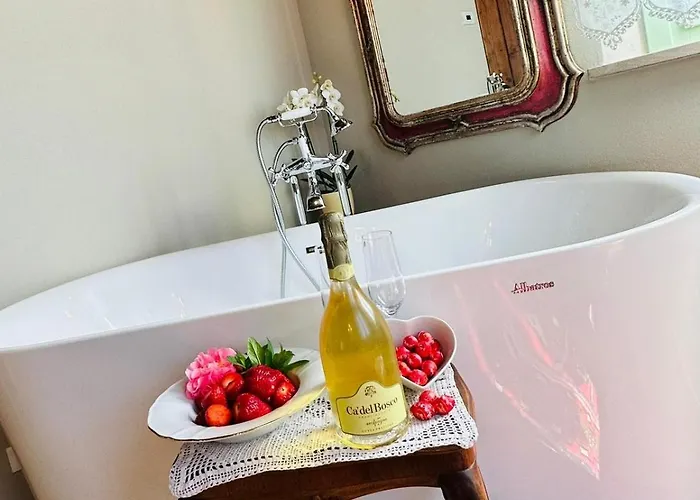 Antico Casale Bed & Breakfast