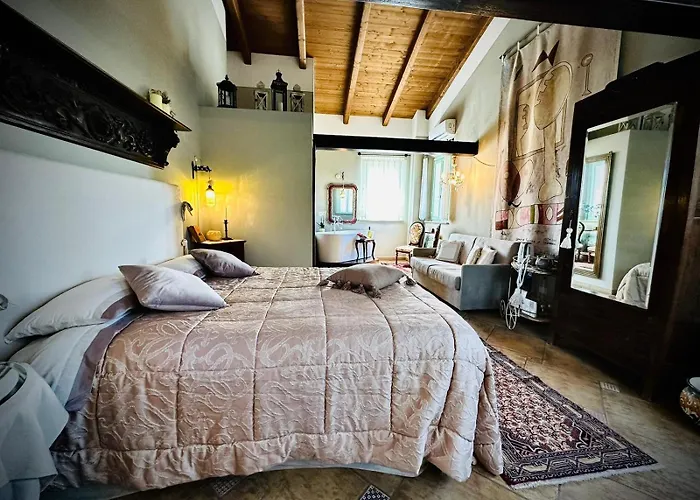 Antico Casale Bed & Breakfast