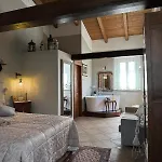 Antico Casale Bed & Breakfast