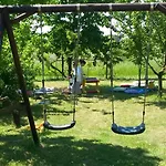 Bed & Breakfast Antico Casale 4*