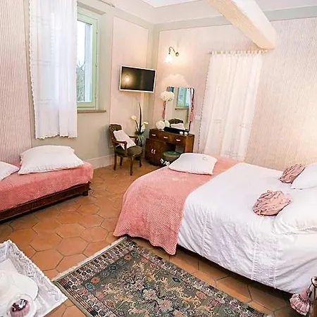 Antico Casale Bed & Breakfast