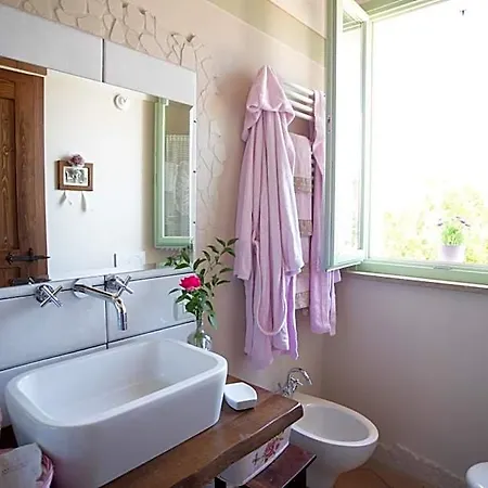 Antico Casale Bed & Breakfast 4*