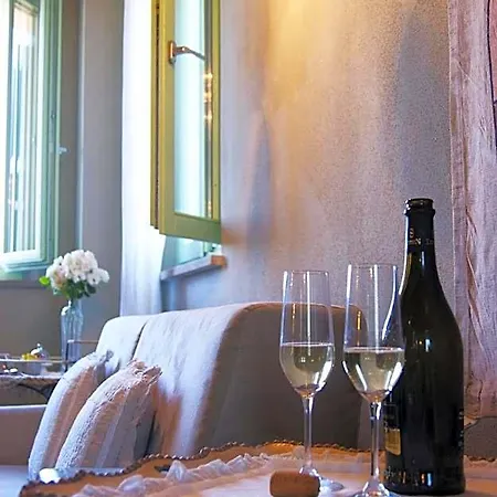 Antico Casale Bed & Breakfast