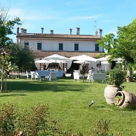 Bed & Breakfast Antico Casale