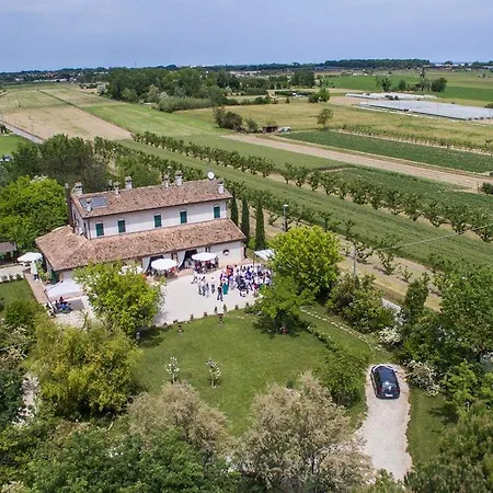 Bed & Breakfast Antico Casale