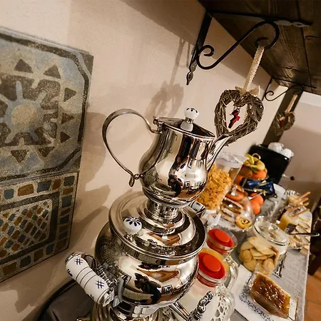 Alojamento de Acomodação e Pequeno-almoço Antico Casale Cesenatico