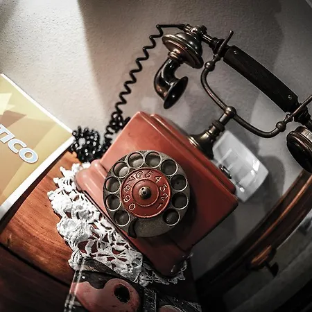 Antico Casale Bed & Breakfast